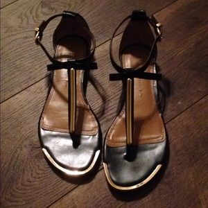 Banana Republic black leather gold sandals size 6